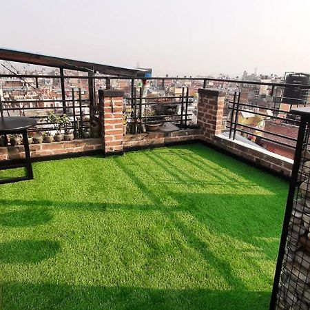 Looniva Guest House Lalitpur Bagian luar foto